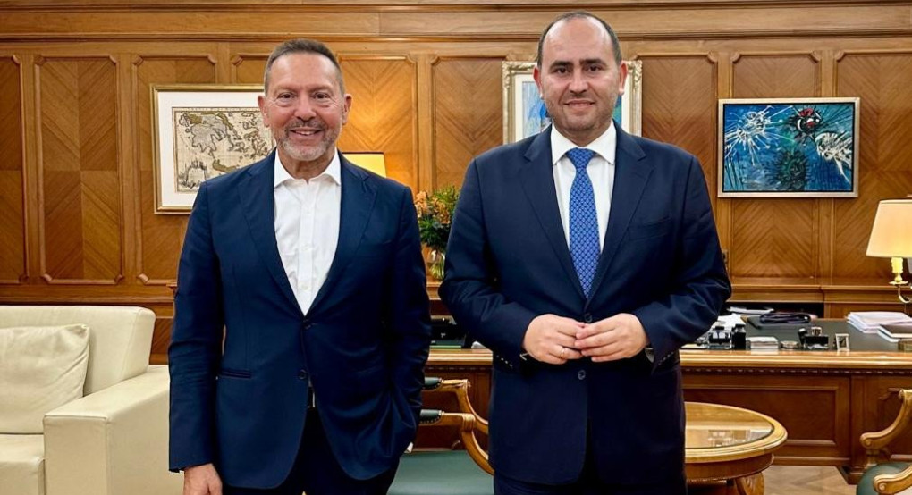 Συνάντηση Λάκη Βασιλειάδη με τον Διοικητή της Τράπεζας της Ελλάδος Συνάντηση Λάκη Βασιλειάδη με τον Διοικητή της Τράπεζας της Ελλάδος
