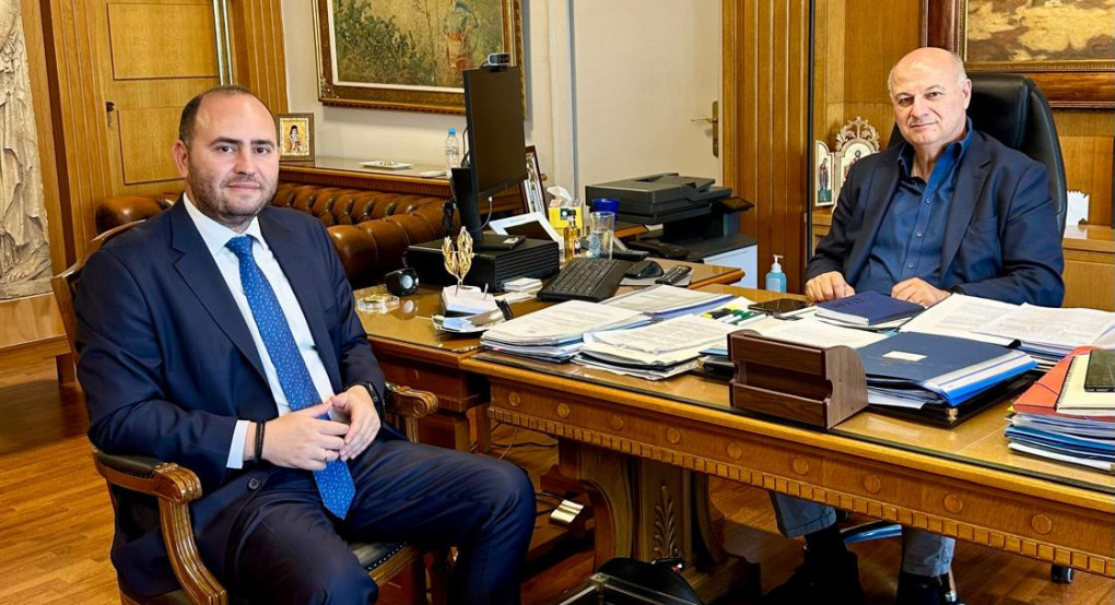 Λάκης Βασιλειάδης: Όλα...μέσα στη συνάντηση με τον Κ. Τσιάρα Λάκης Βασιλειάδης: Όλα...μέσα στη συνάντηση με τον Κ. Τσιάρα