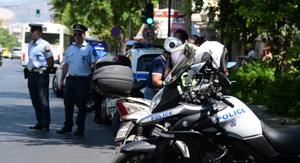 Θεσσαλονίκη: Δεν βάζουν κράνος οι οδηγοί δικύκλων - 411 παραβάσεις σε ελέγχους το διάστημα 1 με 9 Ιουλίου Θεσσαλονίκη: Δεν βάζουν κράνος οι οδηγοί δικύκλων - 411 παραβάσεις σε ελέγχους το διάστημα 1 με 9 Ιουλίου