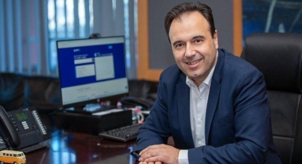 Η Meta υπέρ του ελληνικού σχεδίου για την καθιέρωση ενιαίας ψηφιακής ηλικίας ενηλικίωσης Η Meta υπέρ του ελληνικού σχεδίου για την καθιέρωση ενιαίας ψηφιακής ηλικίας ενηλικίωσης