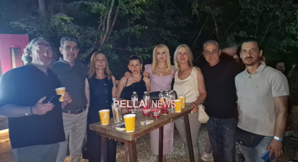 Θεοδώρα Τζάκρη – Με σταθερή παρουσία στον τόπο της, δίπλα στη νεολαία και τον πολιτισμό Θεοδώρα Τζάκρη – Με σταθερή παρουσία στον τόπο της, δίπλα στη νεολαία και τον πολιτισμό