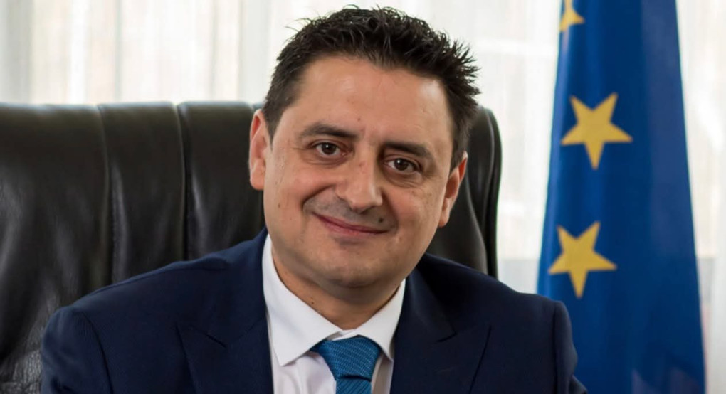 "Κρατήστε αυτό το όνομα": Ο Δήμαρχος Έδεσσας Γιάννης Τρεπκέντζης στο πλευρό των πολιτών και του φυσικού περιβάλλοντος "Κρατήστε αυτό το όνομα": Ο Δήμαρχος Έδεσσας Γιάννης Τρεπκέντζης στο πλευρό των πολιτών και του φυσικού περιβάλλοντος