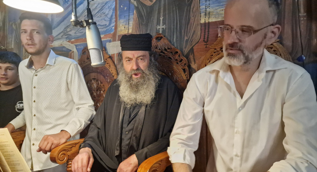 Ο Μοναχός Τιμόθεος από την Ι.Μ. Αρχαγγέλου Μιχαήλ έψαλε στην Αγία Παρασκευή Περίκλειας