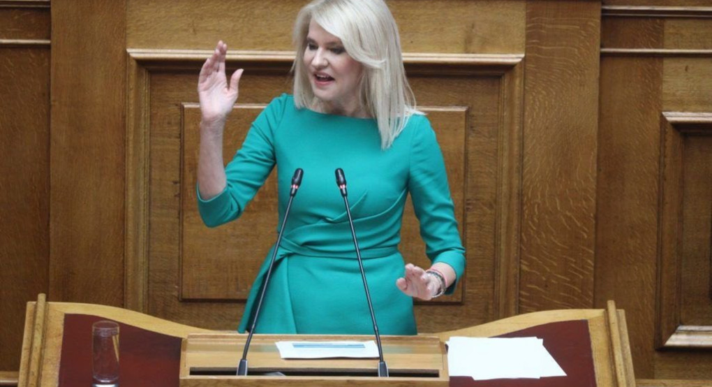 Θ. Τζάκρη - Ερώτηση στη Βουλή για τις άδικες χρεώσεις στις αναλήψεις μετρητών Θ. Τζάκρη - Ερώτηση στη Βουλή για τις άδικες χρεώσεις στις αναλήψεις μετρητών