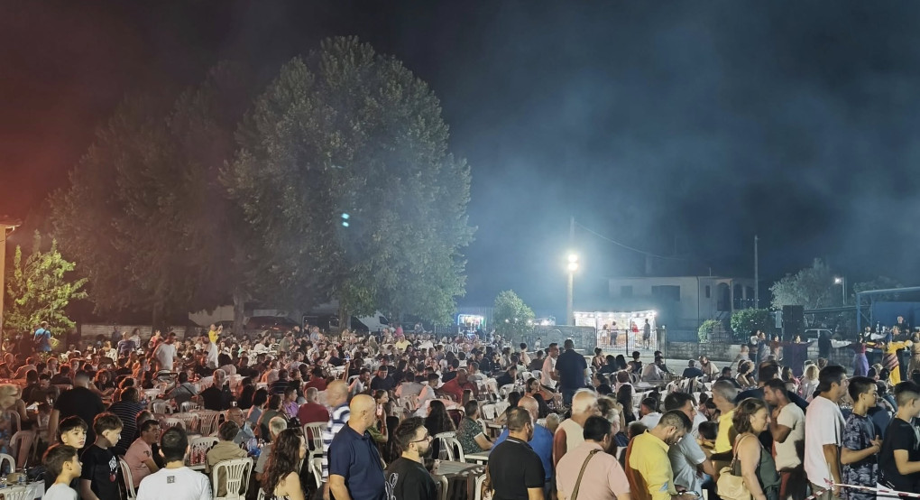 Επιτυχημένη η 10η Καλοκαιρινή Εκδήλωση του Συλλόγου «Άγιος Δημήτριος» Ξιφιανής Αλμωπίας Επιτυχημένη η 10η Καλοκαιρινή Εκδήλωση του Συλλόγου «Άγιος Δημήτριος» Ξιφιανής Αλμωπίας
