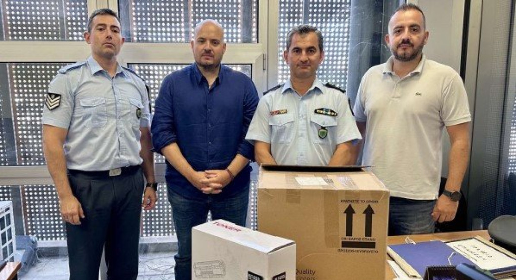 Ένωση Αξιωματικών Ελληνικής Αστυνομίας Κεντρικής Μακεδονίας- Επίσκεψη στο Αστυνομικό Τμήμα Λευκού Πύργου - Παράδοση Υλικοτεχνικού Εξοπλισμού Ένωση Αξιωματικών Ελληνικής Αστυνομίας Κεντρικής Μακεδονίας- Επίσκεψη στο Αστυνομικό Τμήμα Λευκού Πύργου - Παράδοση Υλικοτεχνικού Εξοπλισμού
