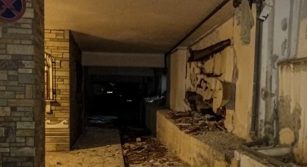 Ισχυρή έκρηξη σε πολυκατοικία στη Θεσσαλονίκη – Μεγάλες καταστροφές σε γύρω κτίρια Ισχυρή έκρηξη σε πολυκατοικία στη Θεσσαλονίκη – Μεγάλες καταστροφές σε γύρω κτίρια