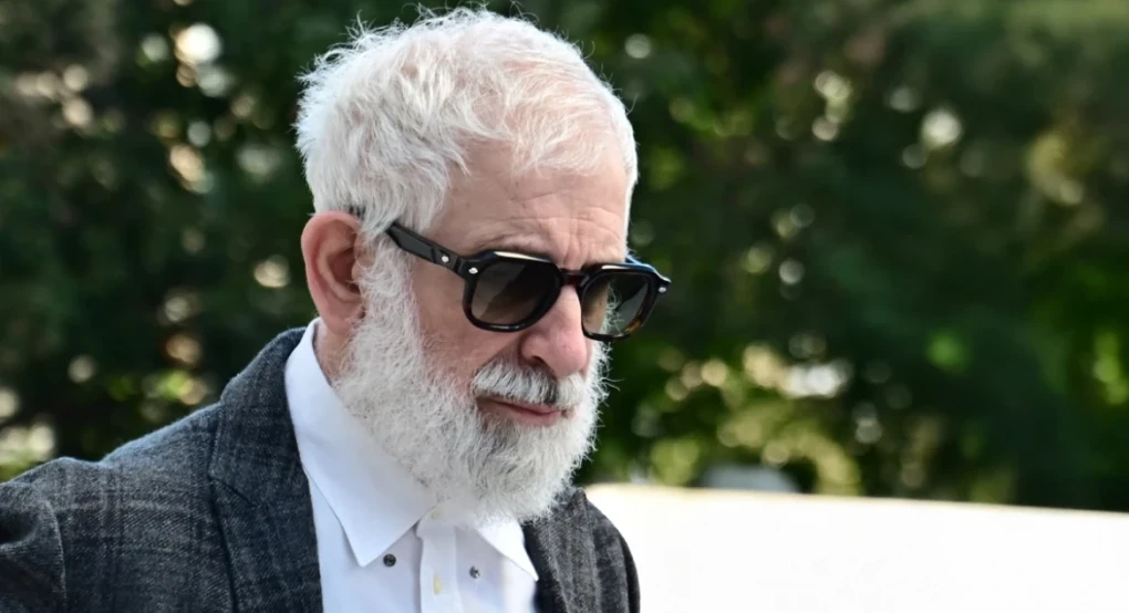 Πέτρος Φιλιππίδης: Ποινή φυλάκισης τριών ετών με αναστολή -Εφυγε ελεύθερος από το δικαστήριο Πέτρος Φιλιππίδης: Ποινή φυλάκισης τριών ετών με αναστολή -Εφυγε ελεύθερος από το δικαστήριο