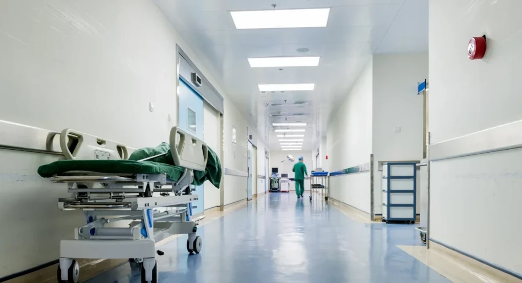 «Παρακάλεσέ με, γιατί δεν θα σε χειρουργήσω»: Η περιγραφή-σοκ του ασθενούς που κατήγγειλε γιατρό για φακελάκι «Παρακάλεσέ με, γιατί δεν θα σε χειρουργήσω»: Η περιγραφή-σοκ του ασθενούς που κατήγγειλε γιατρό για φακελάκι
