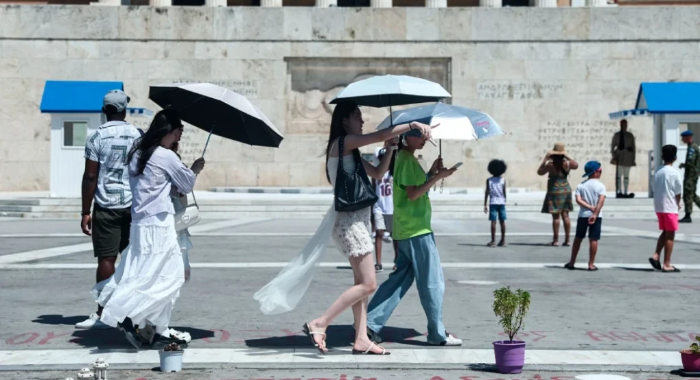 Ένας από τους ισχυρότερους καύσωνες της τελευταίας 15ετίας αυτός που διανύουμε, λέει ο Καλλιάνος