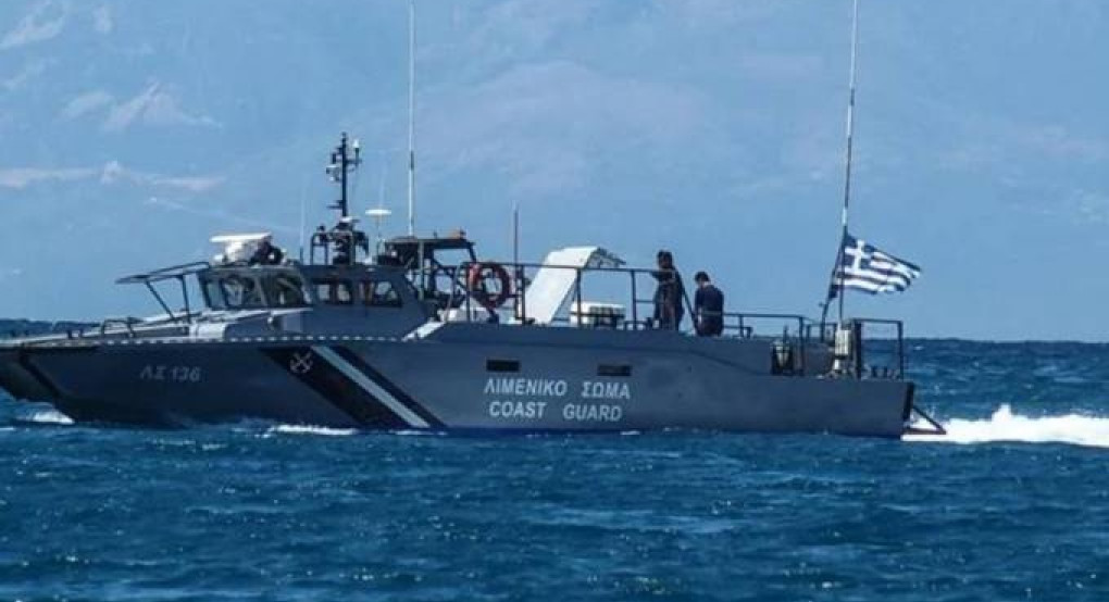 Συναγερμός στην Ύδρα: Σκάφος προσέκρουσε σε βραχονησίδα Συναγερμός στην Ύδρα: Σκάφος προσέκρουσε σε βραχονησίδα