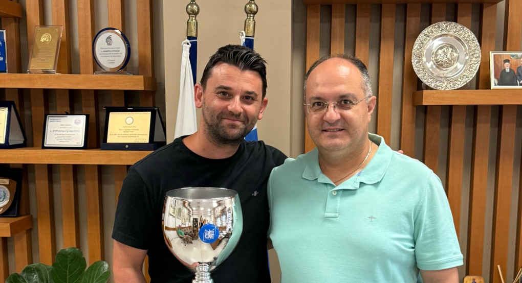 Θερμά συγχαρητήρια Δημάρχου Κιλκίς στους δευτεραθλητές ‘’Πόντιους’’ για την άνοδο της ομάδας στην Α2 Εθνική Handball Θερμά συγχαρητήρια Δημάρχου Κιλκίς στους δευτεραθλητές ‘’Πόντιους’’ για την άνοδο της ομάδας στην Α2 Εθνική Handball