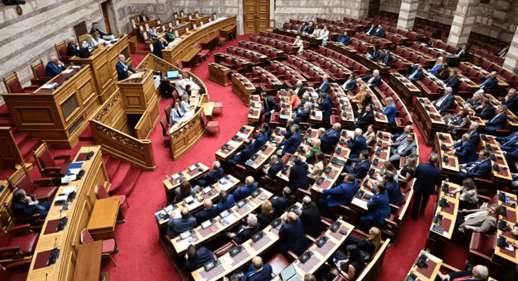 Boυλή: Ψηφίστηκε ο Κώδικας Φορολογίας Περιουσίας Boυλή: Ψηφίστηκε ο Κώδικας Φορολογίας Περιουσίας