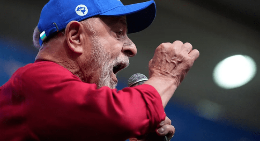 Λούλα κατά Τραμπ: Δεν θα δεχτώ εντολές από έναν γκρίνγκο Λούλα κατά Τραμπ: Δεν θα δεχτώ εντολές από έναν γκρίνγκο
