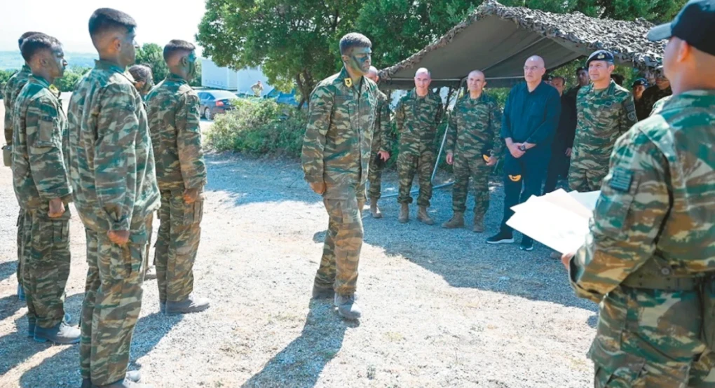Επαγγελματικός Στρατός, υπόγεια στρατόπεδα, θητεία και πτυχίο μαζί - Όλες οι αλλαγές στις Ένοπλες Δυνάμεις