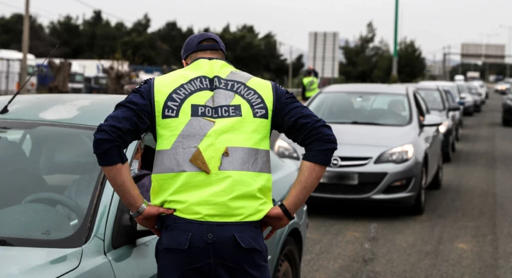 Οι έλεγχοι για ΙΧ χωρίς ασφάλιση, τέλη κυκλοφορίας και ΚΤΕΟ «τσίμπησαν» 450.000 οδηγούς - Από Αύγουστο τα πρώτα ραβασάκια Οι έλεγχοι για ΙΧ χωρίς ασφάλιση, τέλη κυκλοφορίας και ΚΤΕΟ «τσίμπησαν» 450.000 οδηγούς - Από Αύγουστο τα πρώτα ραβασάκια