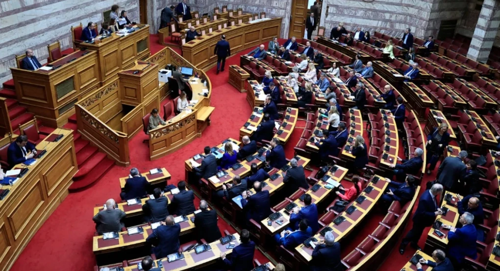 Ξεκινάει διήμερο «φωτιά» στη Βουλή για τον ΟΠΕΚΕΠΕ - Στο κάδρο οι γαλάζιοι και πράσινοι πρωταγωνιστές των επιδοτήσεων Ξεκινάει διήμερο «φωτιά» στη Βουλή για τον ΟΠΕΚΕΠΕ - Στο κάδρο οι γαλάζιοι και πράσινοι πρωταγωνιστές των επιδοτήσεων