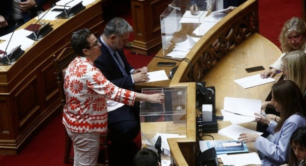 ΟΠΕΚΕΠΕ: Απορρίφθηκαν οι προτάσεις των ΣΥΡΙΖΑ, Νέας Αριστεράς και ΠΑΣΟΚ ΟΠΕΚΕΠΕ: Απορρίφθηκαν οι προτάσεις των ΣΥΡΙΖΑ, Νέας Αριστεράς και ΠΑΣΟΚ