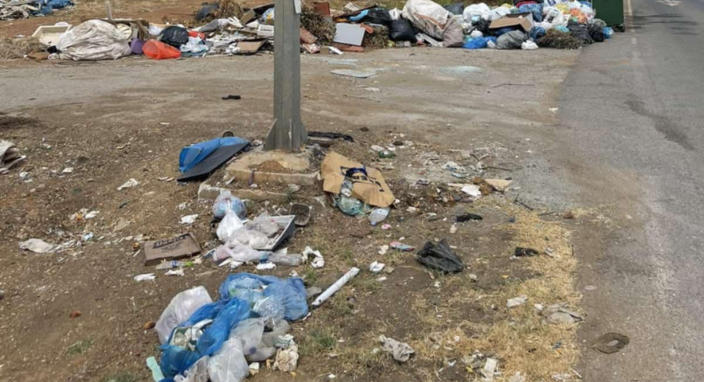 Χαλκιδική: "Υπέροχο" θέαμα από...σκουπίδια, προσφορά σε όλους! (φώτος, video)
