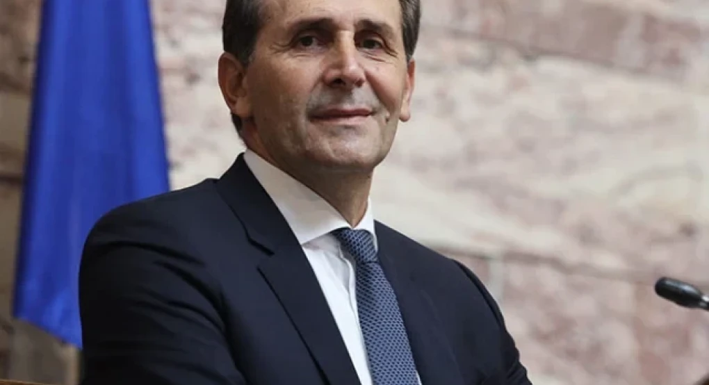 Πέθανε από ανακοπή καρδιάς σε ηλικία 59 ετών ο Απόστολος Βεσυρόπουλος Πέθανε από ανακοπή καρδιάς σε ηλικία 59 ετών ο Απόστολος Βεσυρόπουλος