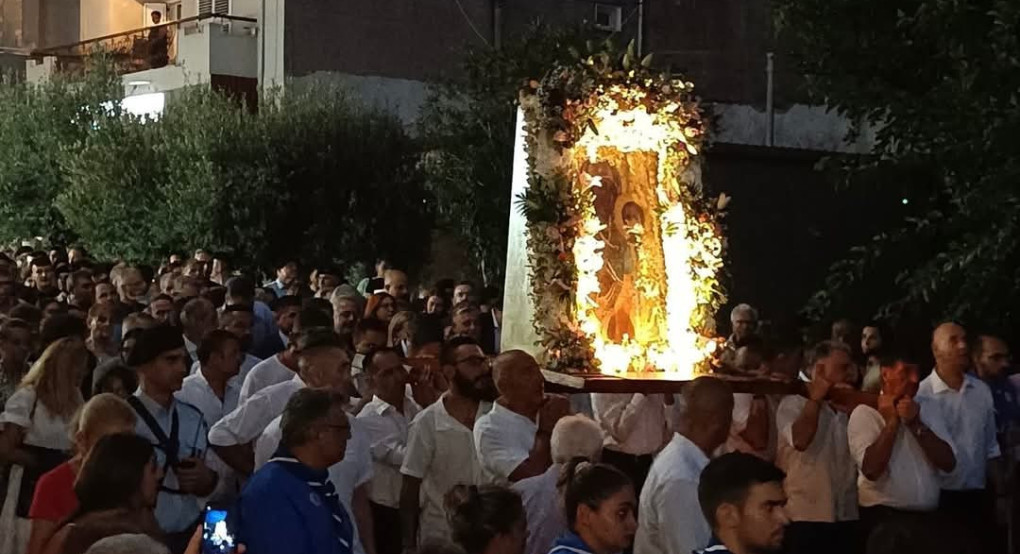 Χιλιάδες πιστοί στη Νέα Μηχανιώνα τίμησαν τα Εννιάμερα της Παναγίας Φανερωμένης