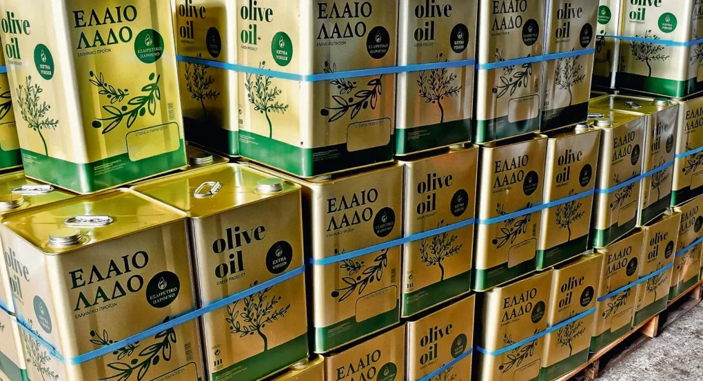 Οι δασμοί των ΗΠΑ πλήττουν ελιές, φέτα και ελαιόλαδο