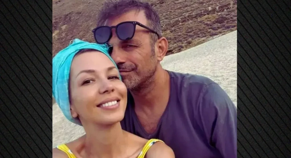 Έφυγε από τη ζωή η Αλεξάνδρα Νικολαΐδου, σύντροφος του Ντέμη Νικολαΐδη - Έδινε μάχη με τον καρκίνο Έφυγε από τη ζωή η Αλεξάνδρα Νικολαΐδου, σύντροφος του Ντέμη Νικολαΐδη - Έδινε μάχη με τον καρκίνο