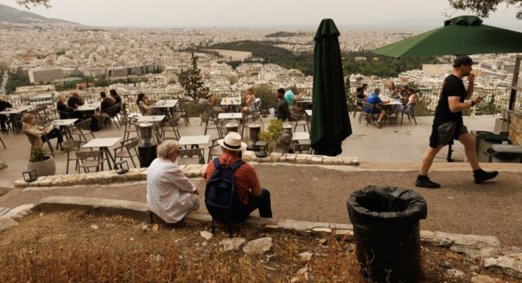 Καιρός: Νέο «κοκτέιλ» αφρικανικής σκόνης με 40αρια και θυελλώδεις ανέμους - Στο «πορτοκαλί» 6 Περιφέρειες σήμερα Καιρός: Νέο «κοκτέιλ» αφρικανικής σκόνης με 40αρια και θυελλώδεις ανέμους - Στο «πορτοκαλί» 6 Περιφέρειες σήμερα