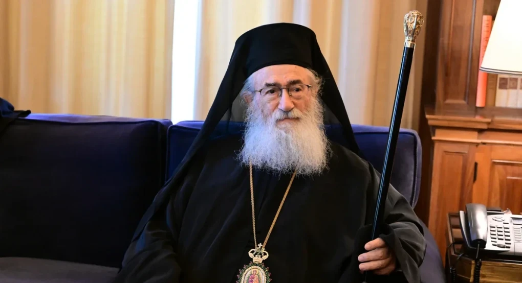 Μονή Σινά: «Κινδυνεύει η ζωή μου, ελάτε στο πλευρό μου» καλεί τις κυβερνήσεις Ελλάδας και Αιγύπτου ο Αρχιεπίσκοπος Δαμιανός Μονή Σινά: «Κινδυνεύει η ζωή μου, ελάτε στο πλευρό μου» καλεί τις κυβερνήσεις Ελλάδας και Αιγύπτου ο Αρχιεπίσκοπος Δαμιανός