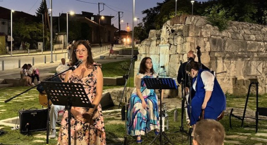Μουσική, φως και μαγεία στην Αυγουστιάτικη Πανσέληνο της Πέλλας