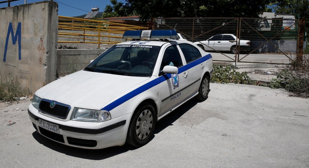 Ασπρόπυργος: 17 συλλήψεις μετά τη «βροχή» πυροβολισμών ανάμεσα σε Ρομά και ομογενείς από την πρώην Σοβιετική Ένωση Ασπρόπυργος: 17 συλλήψεις μετά τη «βροχή» πυροβολισμών ανάμεσα σε Ρομά και ομογενείς από την πρώην Σοβιετική Ένωση