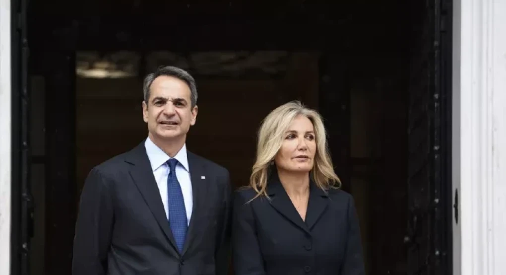 Μητσοτάκης: Κάθε λέξη αποδεικνύεται μικρή και αδύναμη μπροστά στο μέγεθος ενός τέτοιου πένθους. Μητσοτάκης: Κάθε λέξη αποδεικνύεται μικρή και αδύναμη μπροστά στο μέγεθος ενός τέτοιου πένθους.