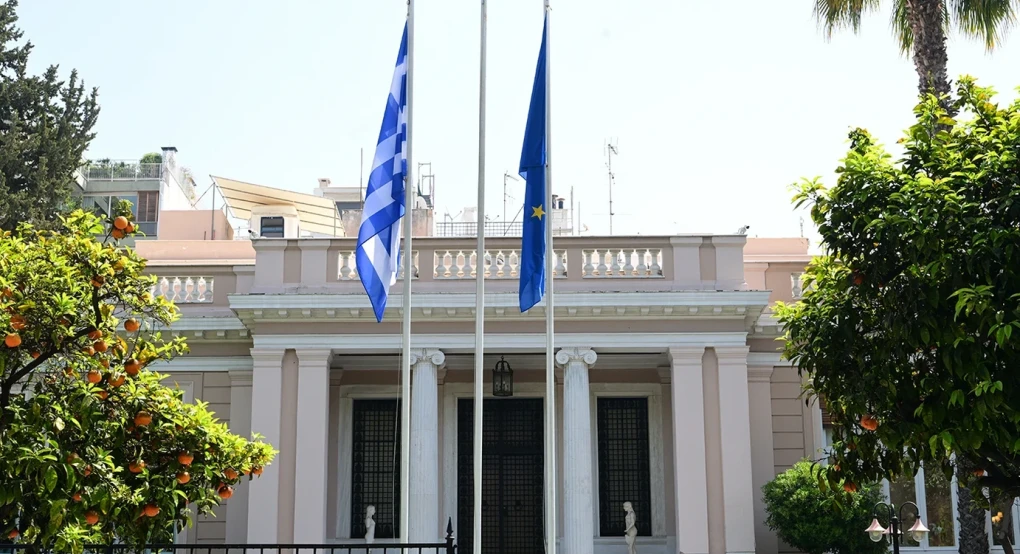 Τα τρία μεγάλα στοιχήματα που θέλει να κερδίσει η κυβέρνηση: Τουρισμός, πυρκαγιές και ΔΕΘ
