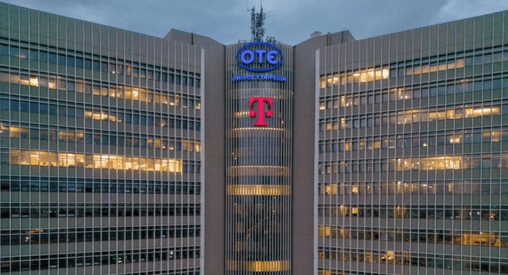 Cosmote Telekom: Φέρνει για πρώτη φορά στην Ελλάδα τις ΑΙ συσκευές T Phone 3 και Τ Tablet 2