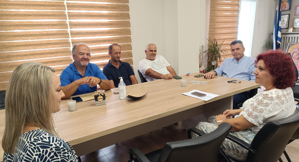 Έκτακτη σύσκεψη πραγματοποιήθηκε στο γραφείο του αντιπεριφερειάρχη Ημαθίας με θέμα την αντιμετώπιση της ευλογιάς των αιγοπροβάτων