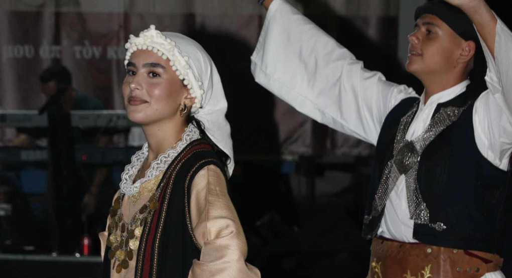 "Βούλιαξαν" οι Γαλατάδες! / Πολιτιστική πανδαισία και πολύς κόσμος (πλούσιο φωτορεπορτάζ) "Βούλιαξαν" οι Γαλατάδες! / Πολιτιστική πανδαισία και πολύς κόσμος (πλούσιο φωτορεπορτάζ)