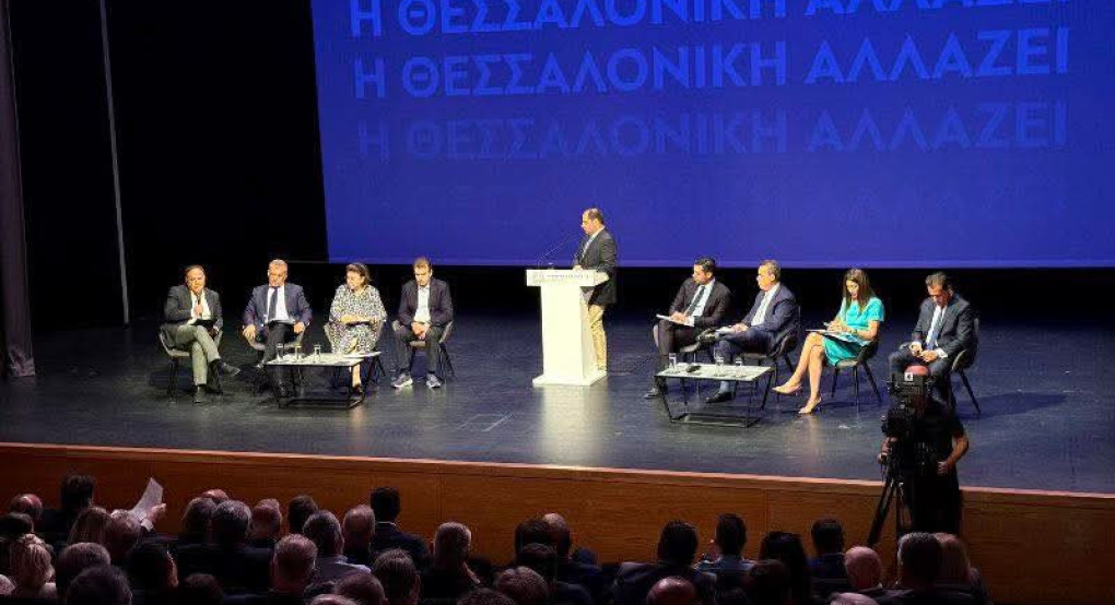 Παρουσία του Δημάρχου Πέλλας σε εκδήλωση με τον Πρωθυπουργό για την ανάπτυξη της Μακεδονίας και της Θράκης Παρουσία του Δημάρχου Πέλλας σε εκδήλωση με τον Πρωθυπουργό για την ανάπτυξη της Μακεδονίας και της Θράκης