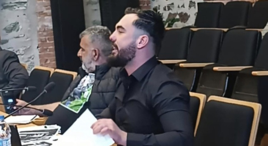 Δήμος Κυριλίδης:Αποκλεισμένοι οι μοναχοί της Εσφιγμένου.Γιατι κόπηκε η πρόσβαση στη Μονή? (Ερώτηση) Δήμος Κυριλίδης:Αποκλεισμένοι οι μοναχοί της Εσφιγμένου.Γιατι κόπηκε η πρόσβαση στη Μονή? (Ερώτηση)
