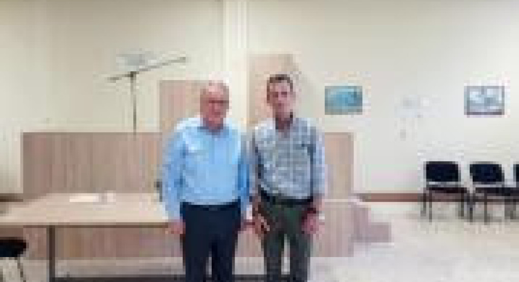 Εργατοϋπαλληλικό Κέντρο Έδεσσας και Αλμωπίας- Συνάντηση του κ. Καρασμάνη και του κ. Γκοτζαμάνη Εργατοϋπαλληλικό Κέντρο Έδεσσας και Αλμωπίας- Συνάντηση του κ. Καρασμάνη και του κ. Γκοτζαμάνη