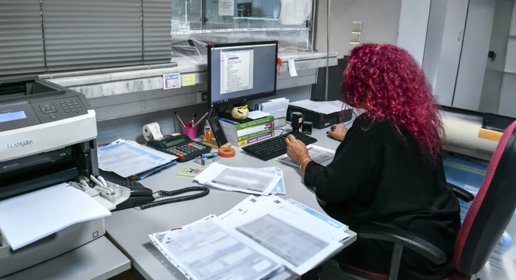 Πρώην σύζυγοι και συνέταιροι «καρφώνουν» χιλιάδες πλούσιους στην Εφορία - Πάνω από 60.000 καταγγελίες στην πλατφόρμα Πρώην σύζυγοι και συνέταιροι «καρφώνουν» χιλιάδες πλούσιους στην Εφορία - Πάνω από 60.000 καταγγελίες στην πλατφόρμα