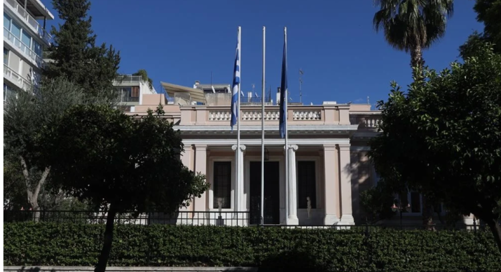 Νέα κόντρα ΝΔ -ΠΑΣΟΚ για την Οικονομία Νέα κόντρα ΝΔ -ΠΑΣΟΚ για την Οικονομία