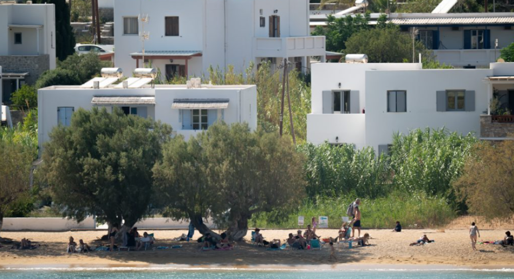 Ποδαρικό με 38άρια κάνει ο Σεπτέμβριος – «Έπεσε νερό τεσσάρων μηνών στη Θεσπρωτία» Ποδαρικό με 38άρια κάνει ο Σεπτέμβριος – «Έπεσε νερό τεσσάρων μηνών στη Θεσπρωτία»