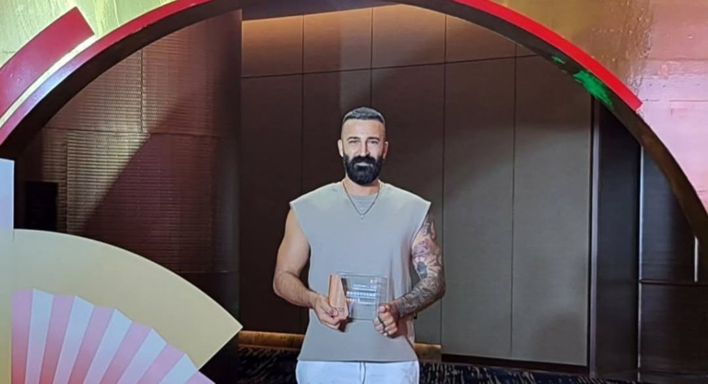 Γιώργος Χιντασέλι: «Το HAIRFEST είναι μόνο η αρχή – η Πέλλα μπορεί να γίνει το κέντρο της κομμωτικής τέχνης» Γιώργος Χιντασέλι: «Το HAIRFEST είναι μόνο η αρχή – η Πέλλα μπορεί να γίνει το κέντρο της κομμωτικής τέχνης»