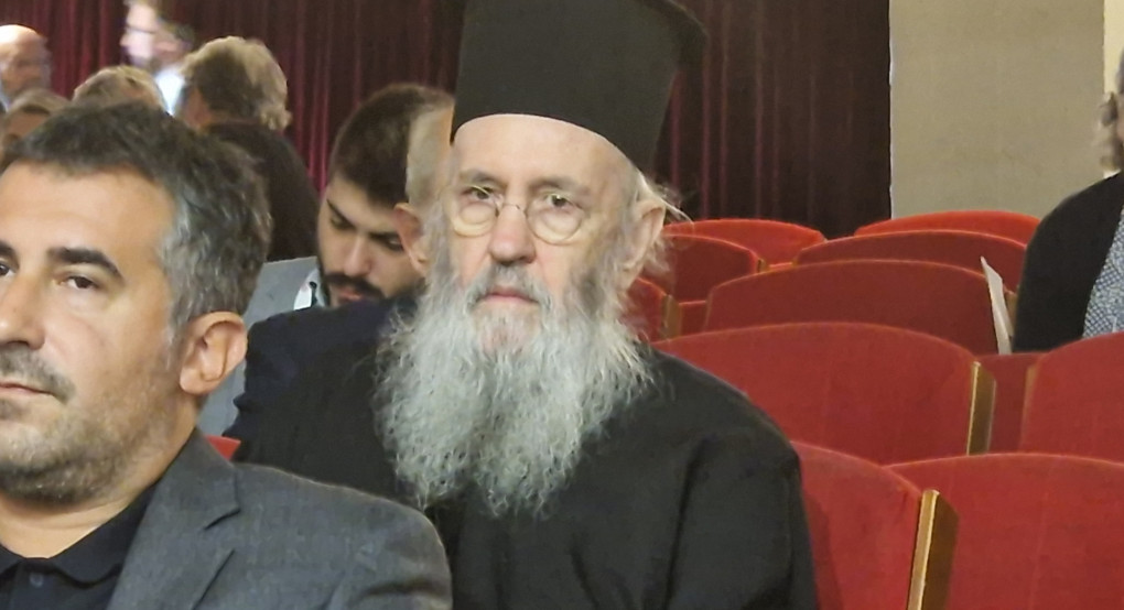 Μητροπολίτης Ναυπάκτου Ιερόθεος...διακριτικά και ταπεινά στο Β διεθνές επιστημονικό συνέδριο