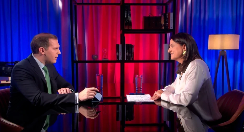 Κεραμέως : Τι αλλάζει σε ωράριο, ψηφιακή κάρτα εργασίας, προσλήψεις - Τα επιδόματα και το νέο πρόγραμμα για την απασχόληση μητέρων