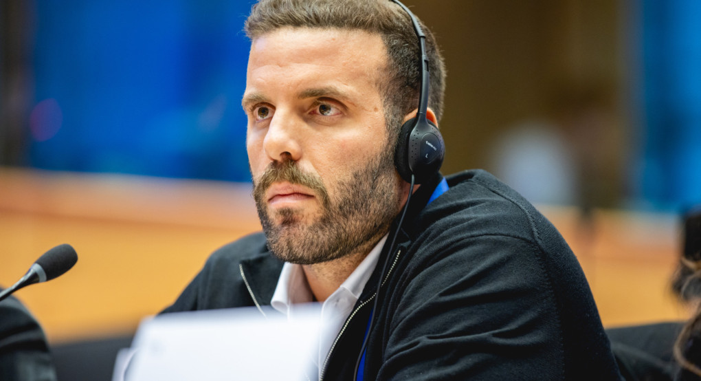 Ερώτηση του Νίκου Παππά προς την Ευρωπαϊκή Επιτροπή για τα περιστατικά σχολικής βίας και διαδικτυακού εκφοβισμού στην Ελλάδα και την  ΕΕ