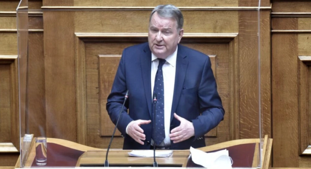 Γ. Καρασμάνης: Να αποκατασταθεί η αδικία για τις συντάξεις χηρείας του πρώην ΟΓΑ