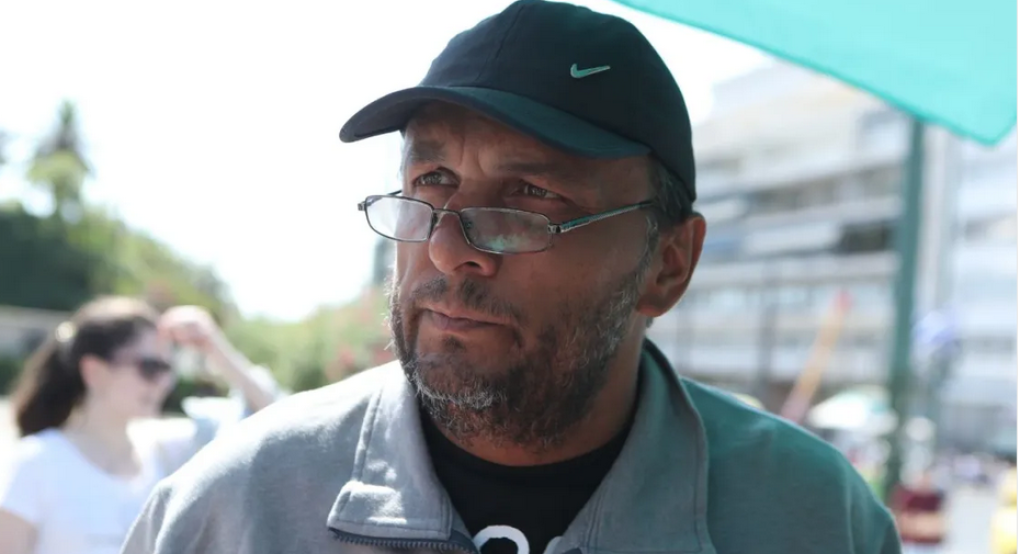 Πάνος Ρούτσι: Δίνεται άδεια εκταφής του γιου του με εισαγγελική παραγγελία Πάνος Ρούτσι: Δίνεται άδεια εκταφής του γιου του με εισαγγελική παραγγελία