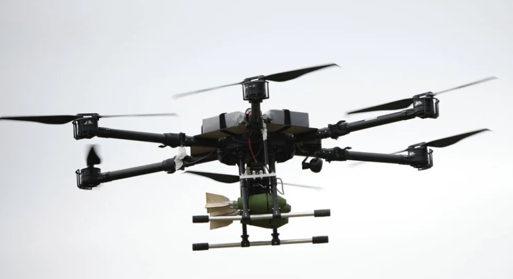 Η Ε.Ε. ετοιμάζει «τείχος» για τα ύποπτα drones Η Ε.Ε. ετοιμάζει «τείχος» για τα ύποπτα drones