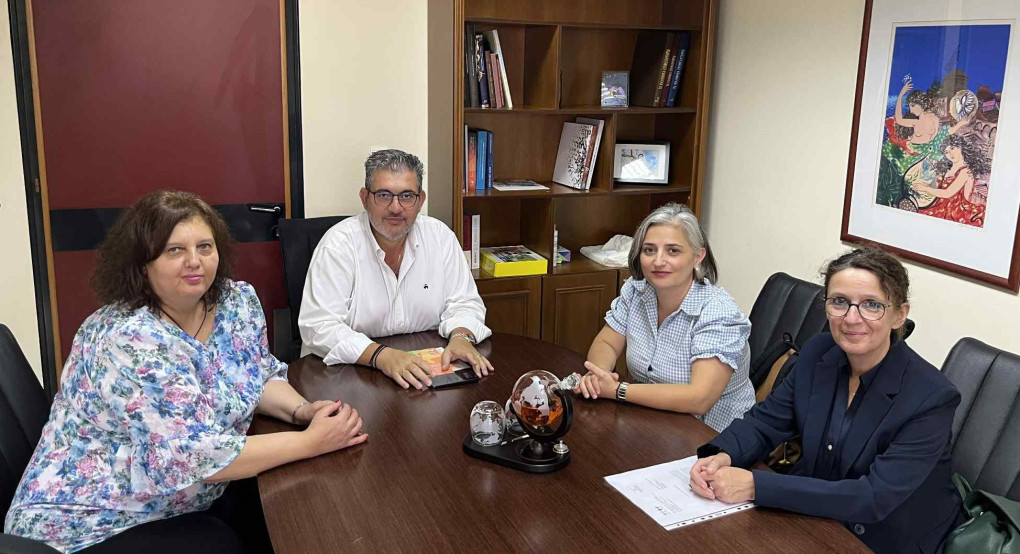Συνάντηση του Προέδρου του Επιμελητηρίου Πιερίας με στελέχη του Κέντρου Πρόληψης Πιερίας «Άτρακτος»